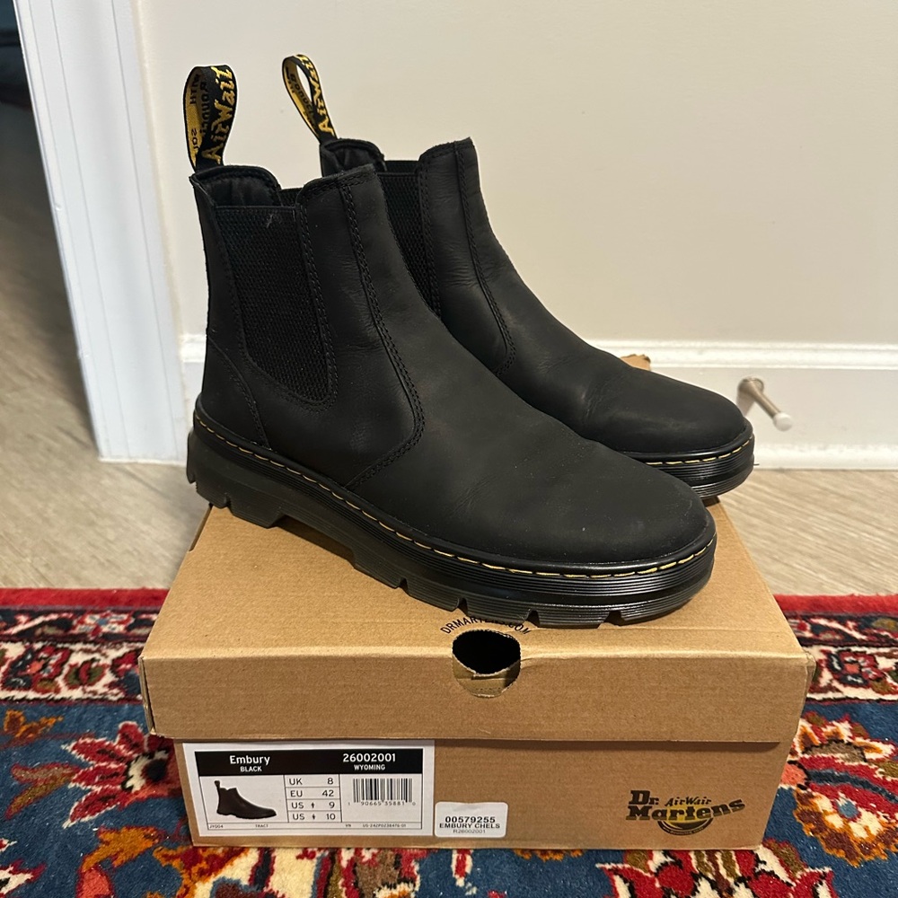 Dr. Martens Black Chelsea Boots Men’s Size 9